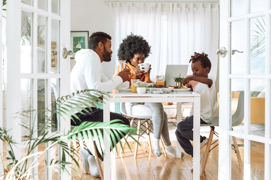 Family eating dinner | Life Insurance